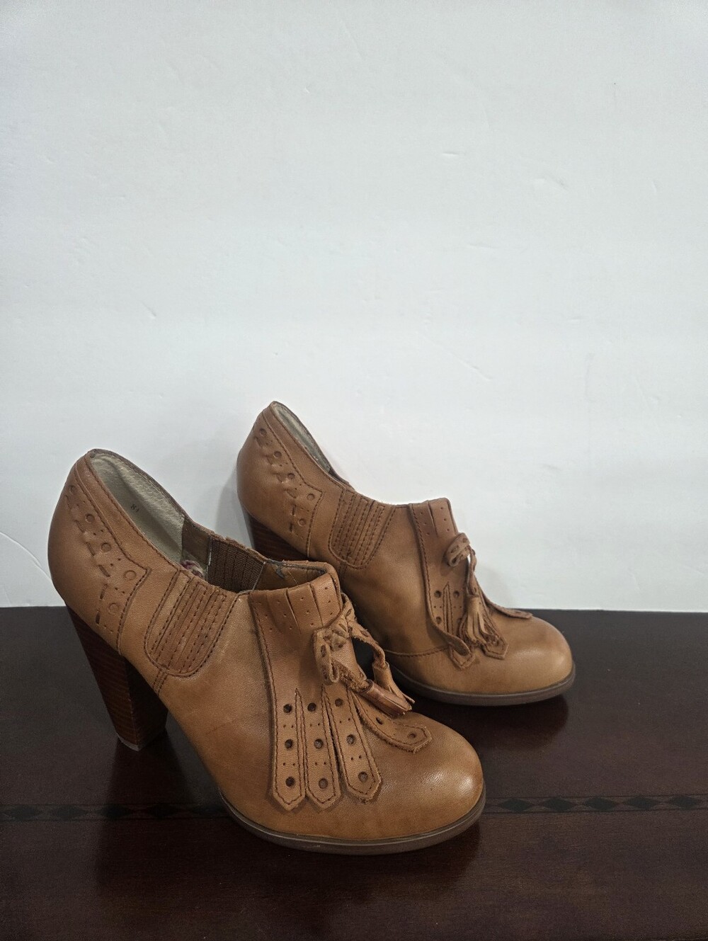 Anthropologie Seychelles Women’s Brown Leather Tassel Heel Oxfords Sz.8.5